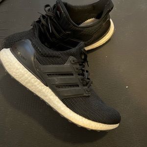 Adidas ultraboost size 10.5 US core black